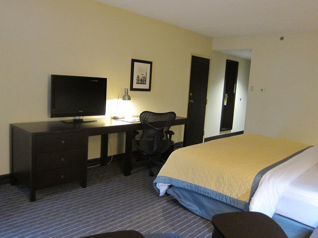 Edward Hotel North York Toronto Exteriör bild